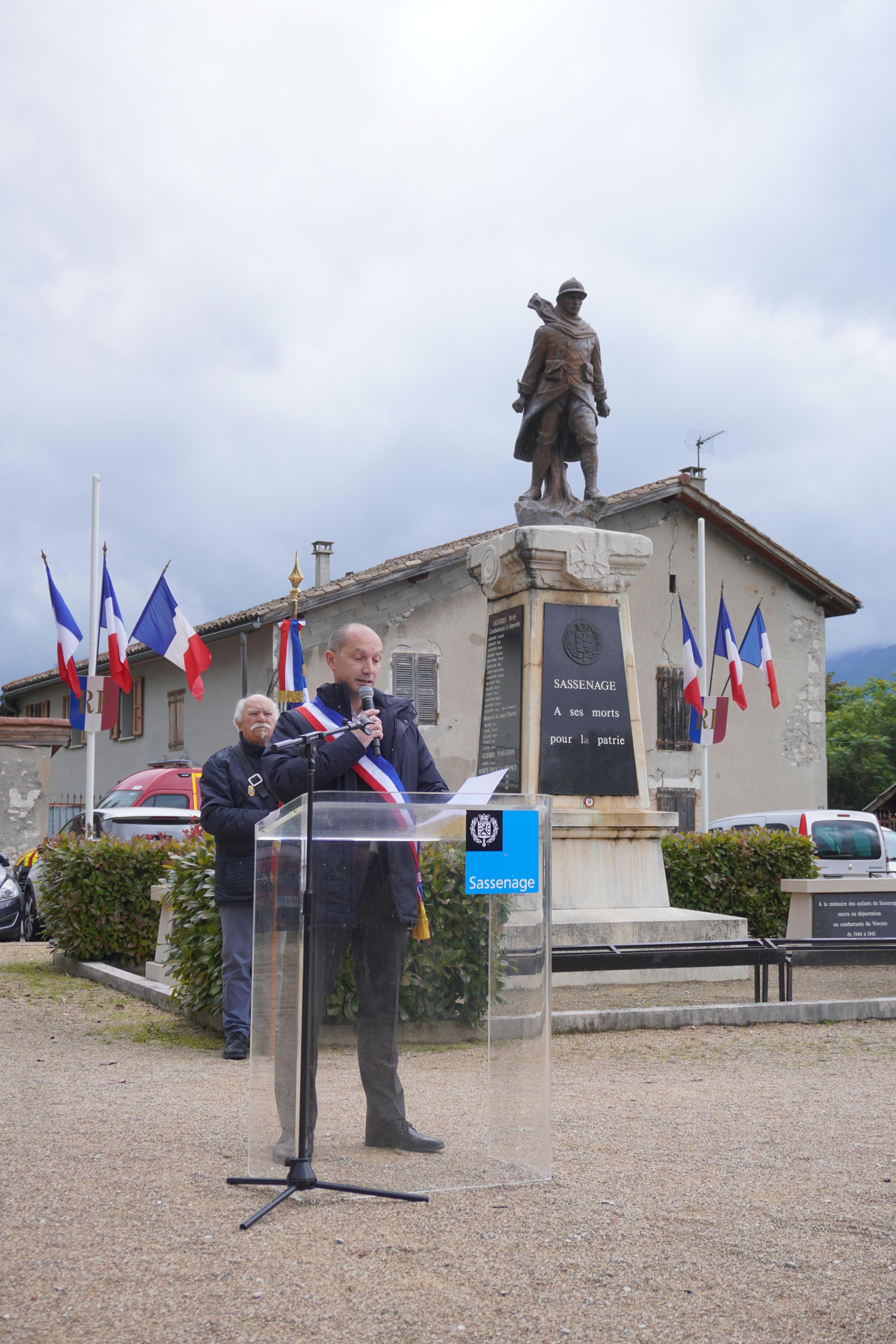 Commémoration du 63ème anniversaire du cessez-le-feu en Algérie